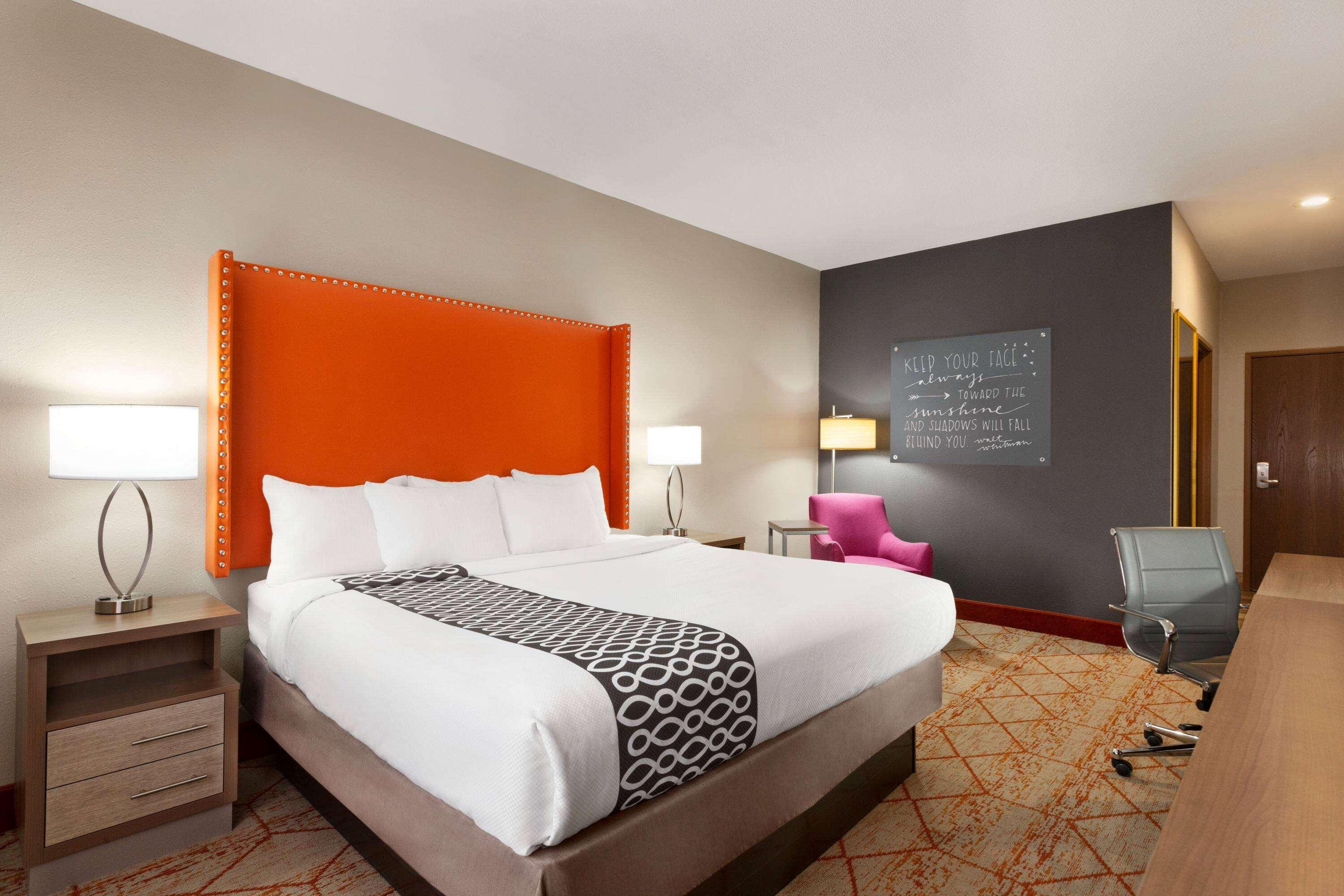 La Quinta By Wyndham Lackawanna Dış mekan fotoğraf